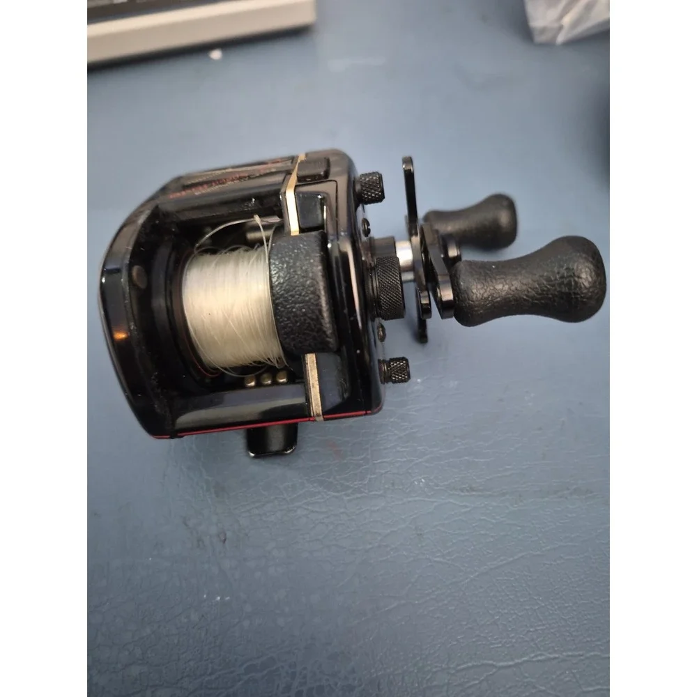 Shimano Bantam Magnumlite 2200SG Speedmaster Fishing Reel. Made in Japan.